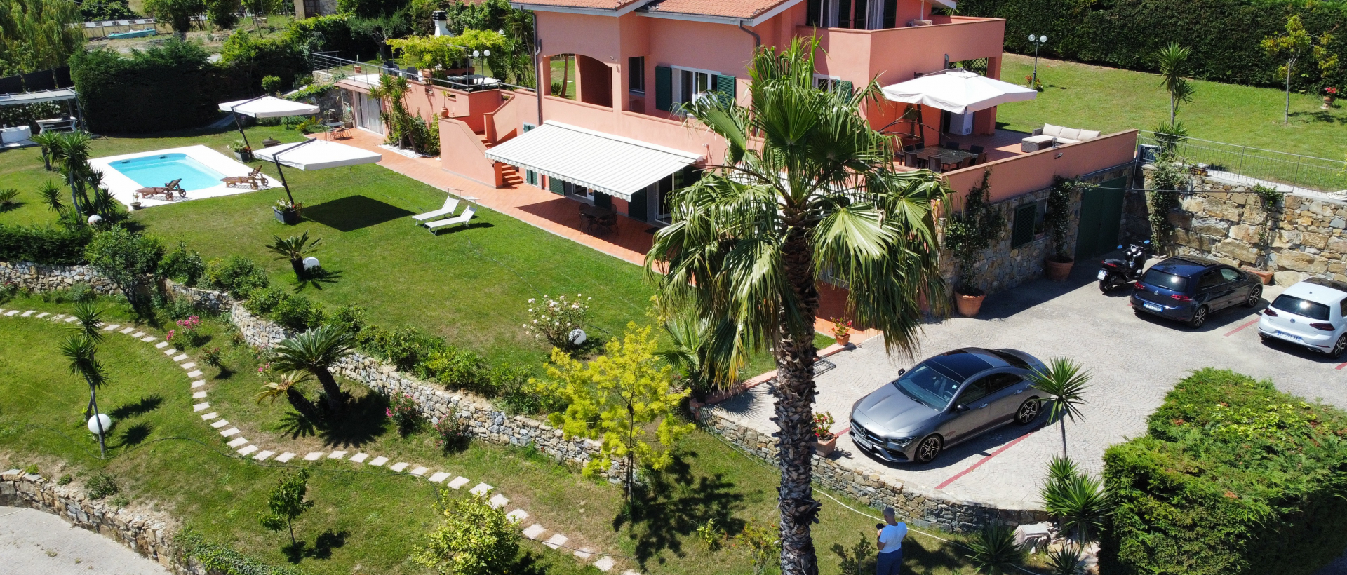Villa til salgs i Sanremo 320 m2